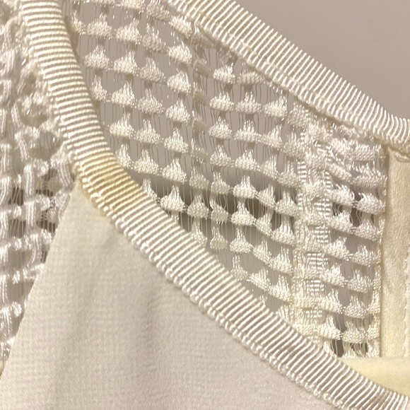 New with defect (stain) W118 by Walter Baker Dress - Picture 6 of 13